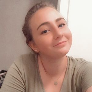 Meet your Posher, Liz